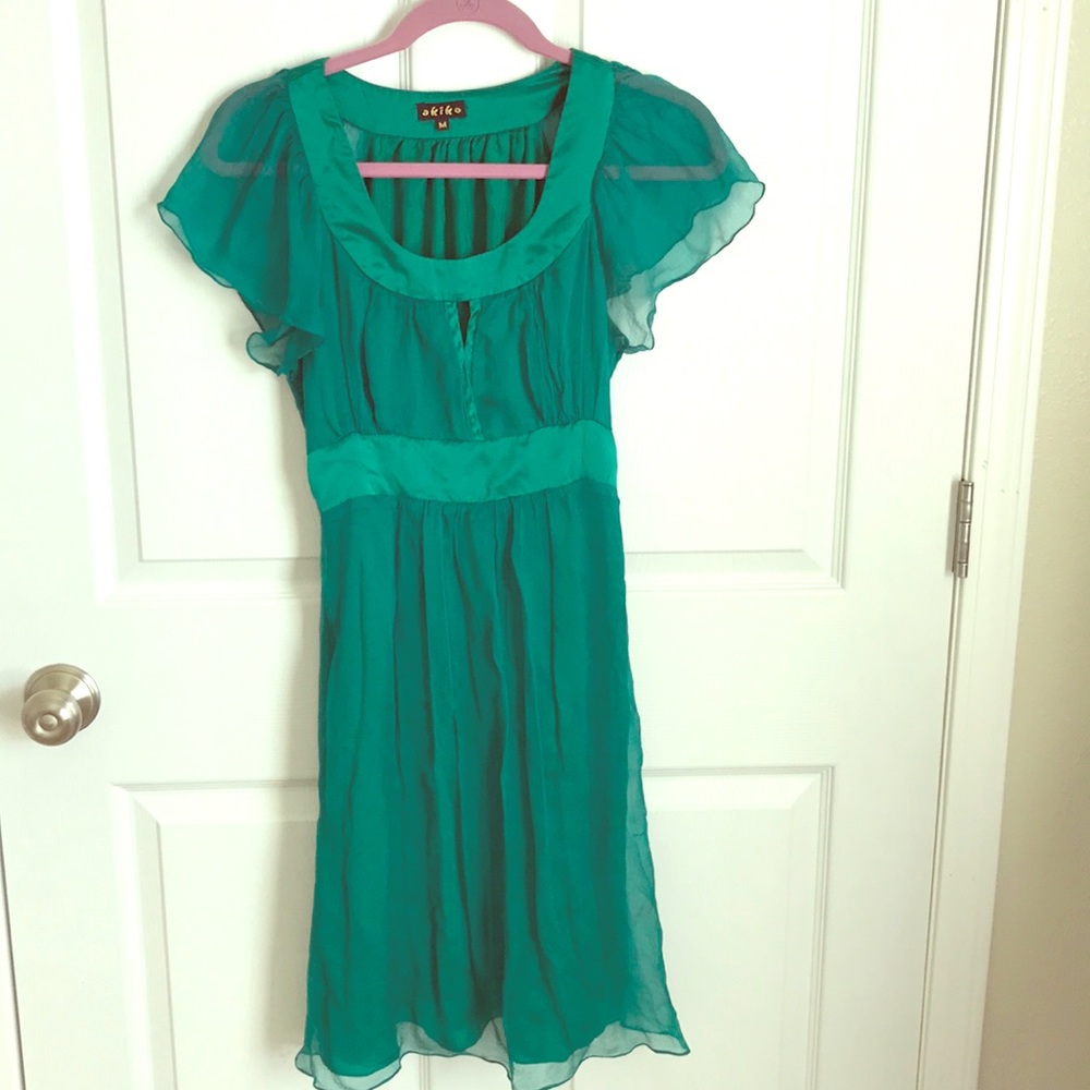Akiko green Dress 👗